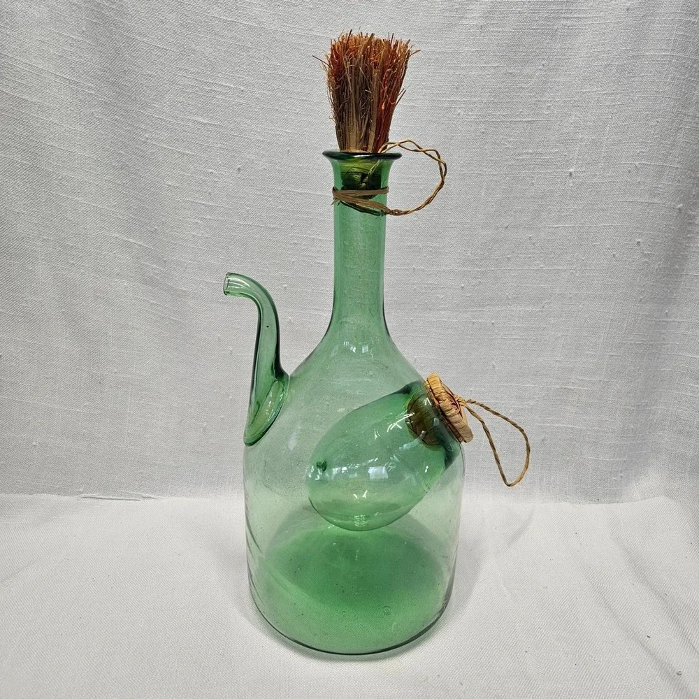 MCM Wine‎ Decanter 13